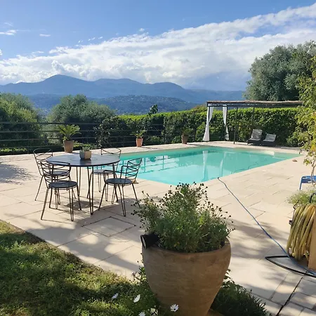 Bed & Breakfast Les Collines De St Paul